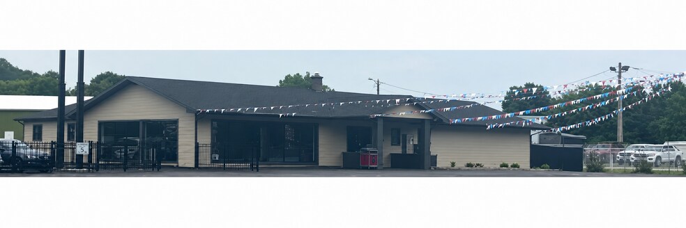 More Photos Of 300 Churchmans Rd, New Castle Unknown For Lease