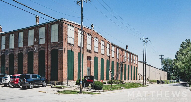 More Photos Of 1625 E Duane Blvd, Kankakee Manufacturing For Lease