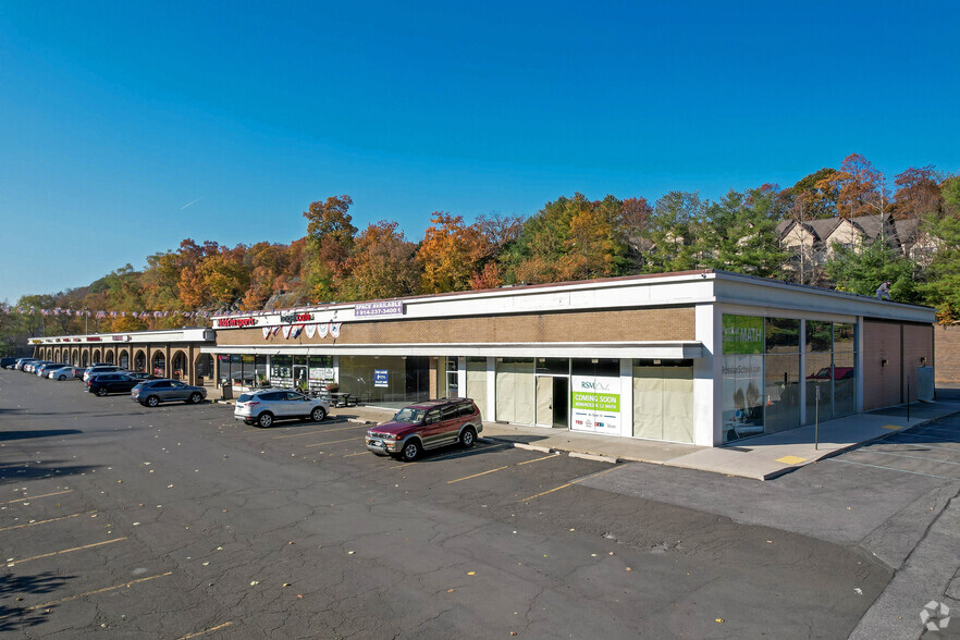 More Photos Of 365 Central Park Ave, Scarsdale General Retail For Sale