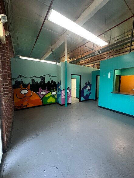 More Photos Of 7680 Clybourn Ave, Sun Valley Light Manufacturing For Lease