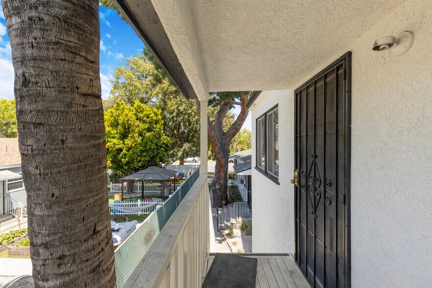 More Photos Of 1515 N Hollywood Way, Burbank Apartments For Sale