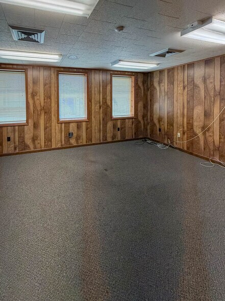 More Photos Of Railroad Ave, Federalsburg Industrial For Sale