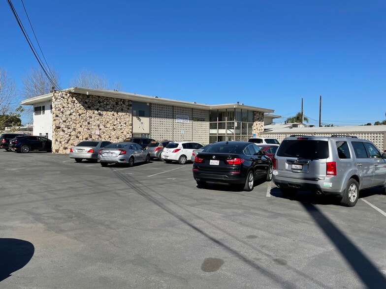 More Photos Of 1315 N Bullis Rd, Compton Medical For Lease