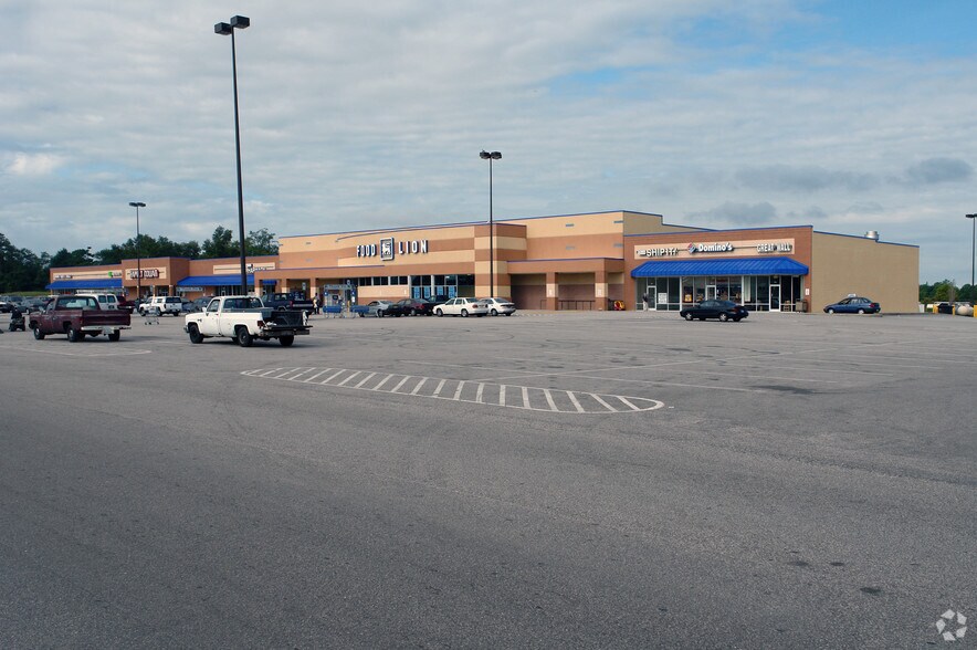 More Photos Of 5102 N.C. Highway 87 S, Fayetteville Unknown For Lease