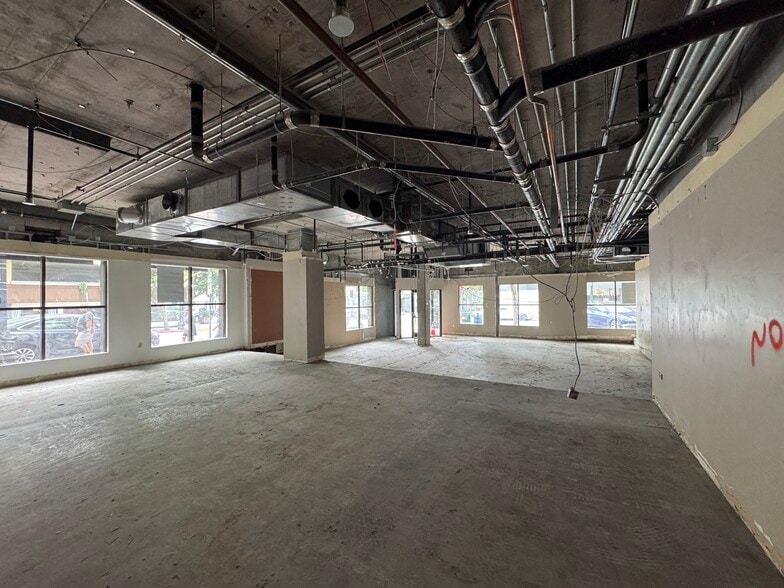 More Photos Of 1435 India St, San Diego Apartments For Lease