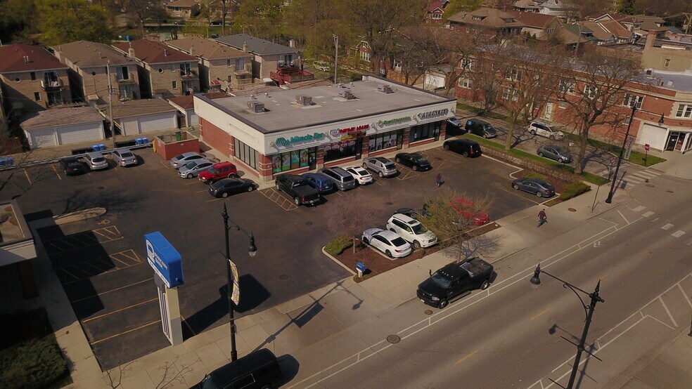 More Photos Of 4120-4128 N Milwaukee Ave, Chicago Storefront For Lease