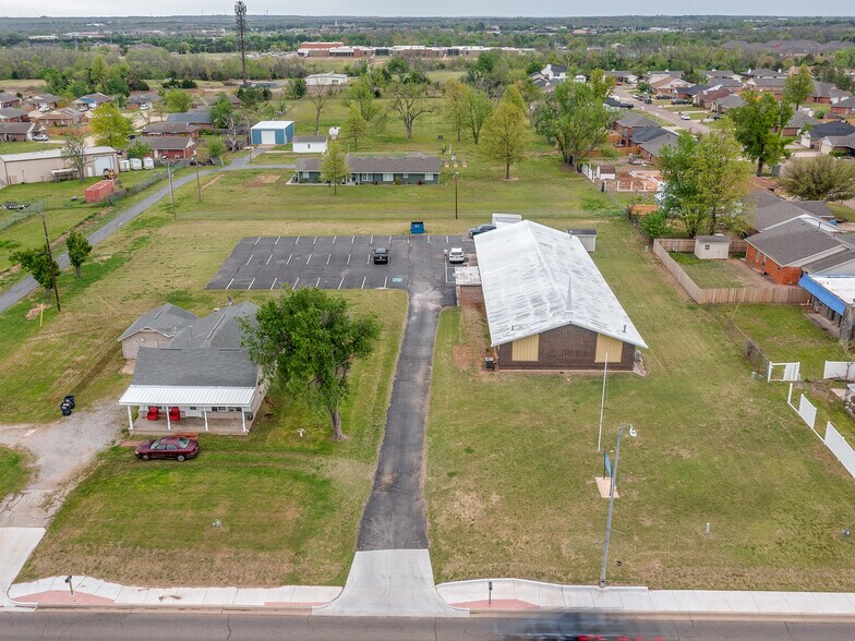 More Photos Of 4001 N Kickapoo Ave, Shawnee Religious Facility For Sale