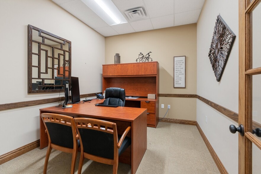 More Photos Of 1710 Union Blvd, Allentown Bank For Sale