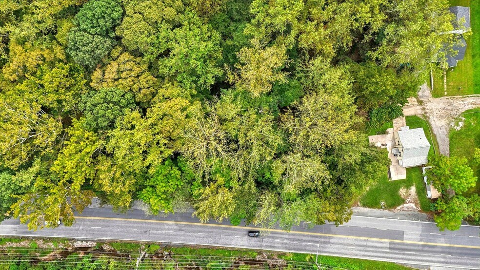 More Photos Of 9955 Belair Rd, Kingsville Flex For Sale