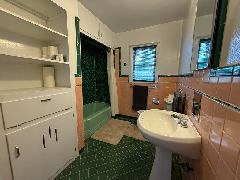 More Photos Of 8610 HWY 17, Balmorhea Specialty For Sale