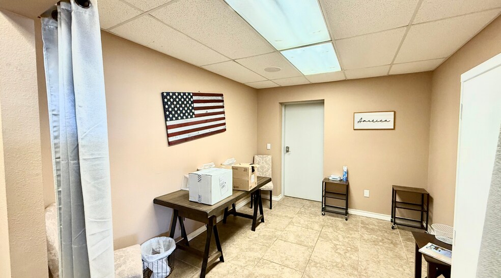 More Photos Of 14625 N Hollyhock Ave, Gardendale Warehouse For Sale