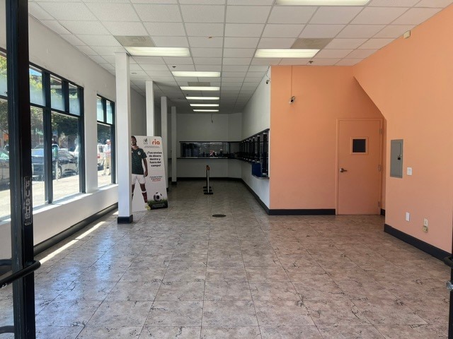 More Photos Of 2498 Mission St, San Francisco General Retail For Lease