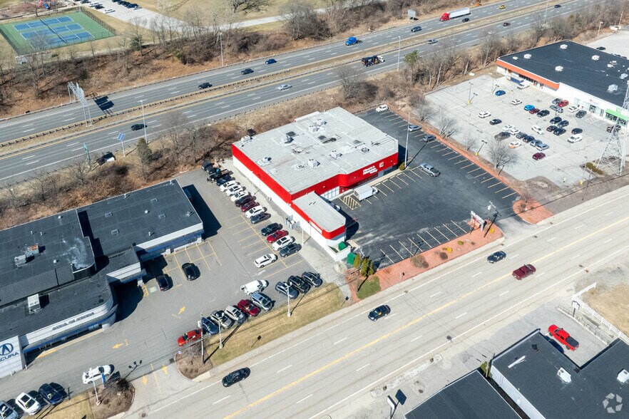 More Photos Of 470 Southbridge St, Auburn Freestanding For Sale