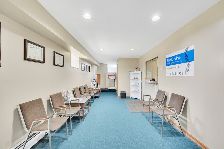 More Photos Of 1813 Main St, Blakely Office For Sale