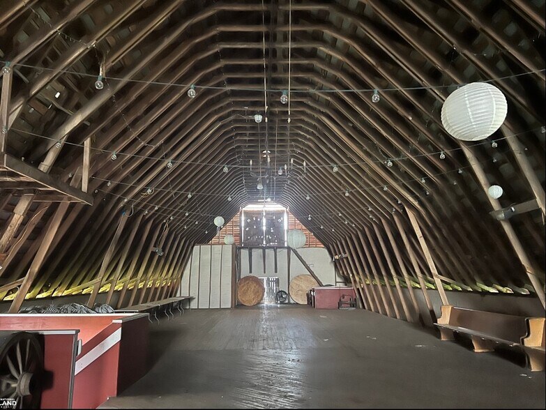 More Photos Of 5189 Rockwood Rd, Dublin Lodge Meeting Hall For Sale