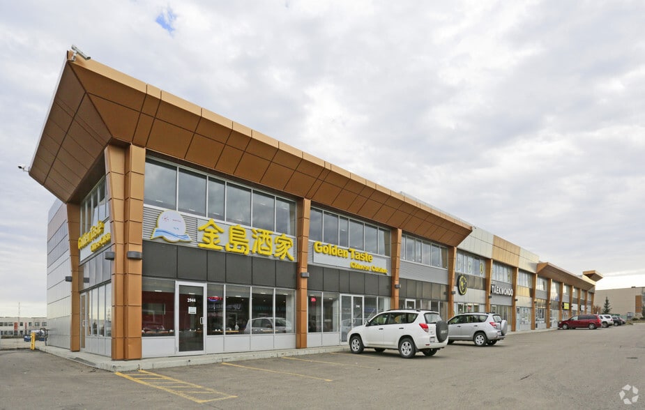 More Photos Of 2910-2940 Ellwood Dr, Edmonton Storefront Retail Office For Lease