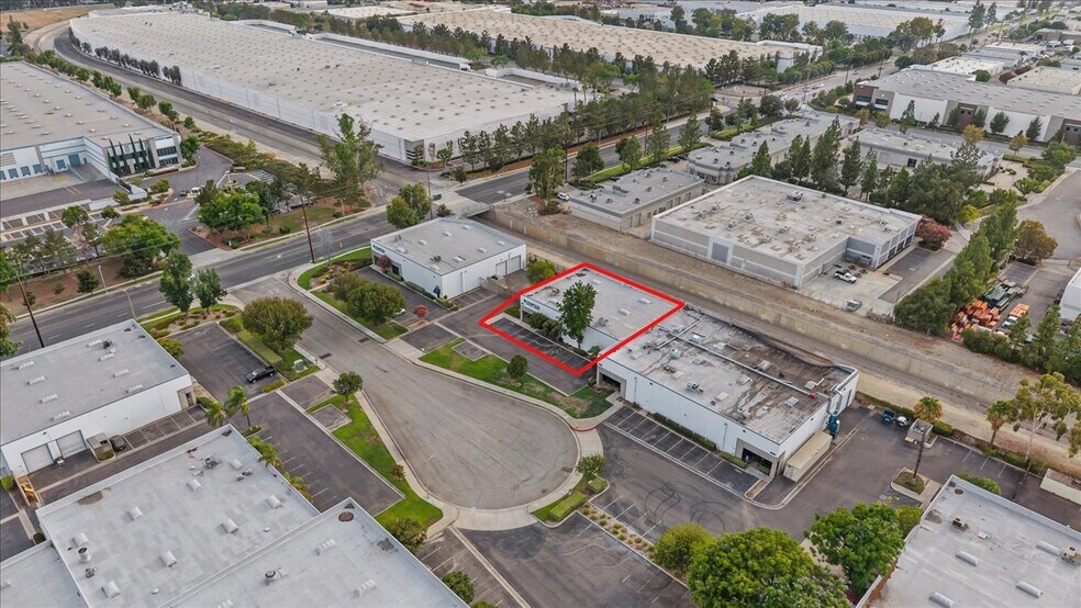 More Photos Of 9262 Bally Ct, Rancho Cucamonga Warehouse For Lease