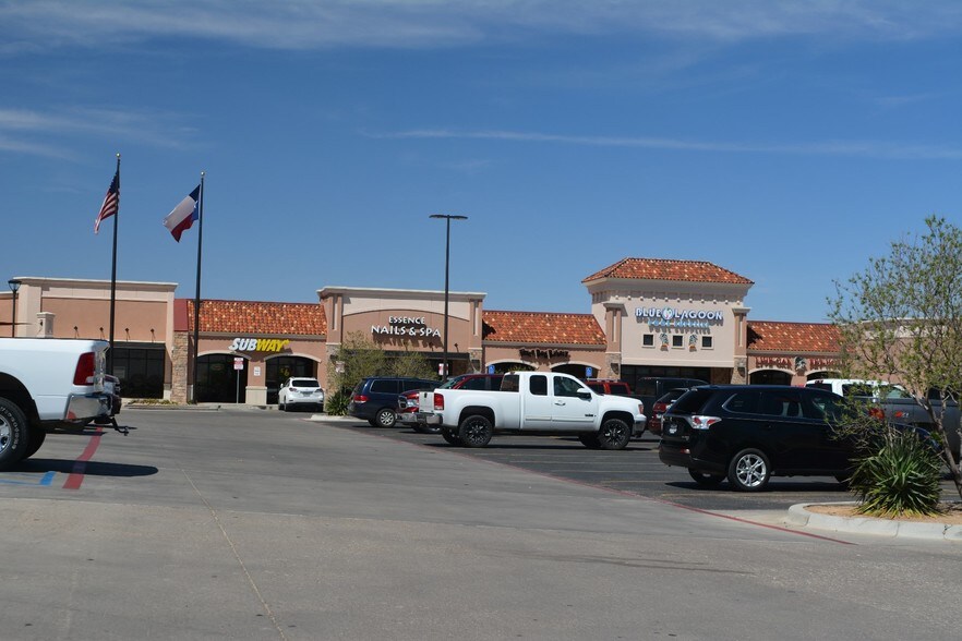 More Photos Of 5214 98th St, Lubbock Storefront For Lease