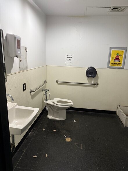 More Photos Of 9106-9130 4th Ave, Brooklyn Apartments For Lease