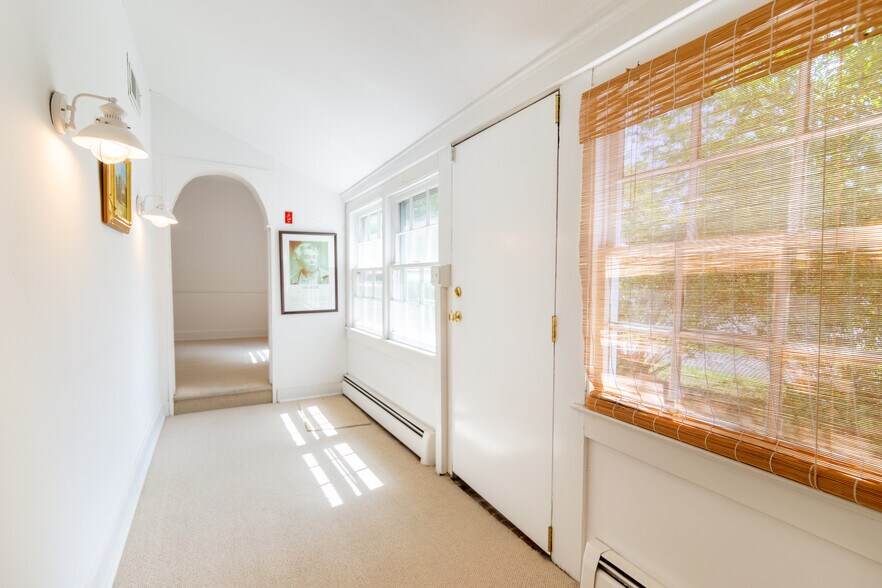 More Photos Of 33 S Harrison St, Easton Office Residential For Sale