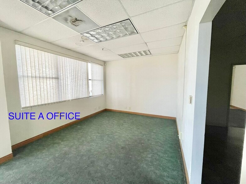 More Photos Of 3 offices, 3 warehouses: 1,200–4,876 SF, Lompoc Warehouse For Lease