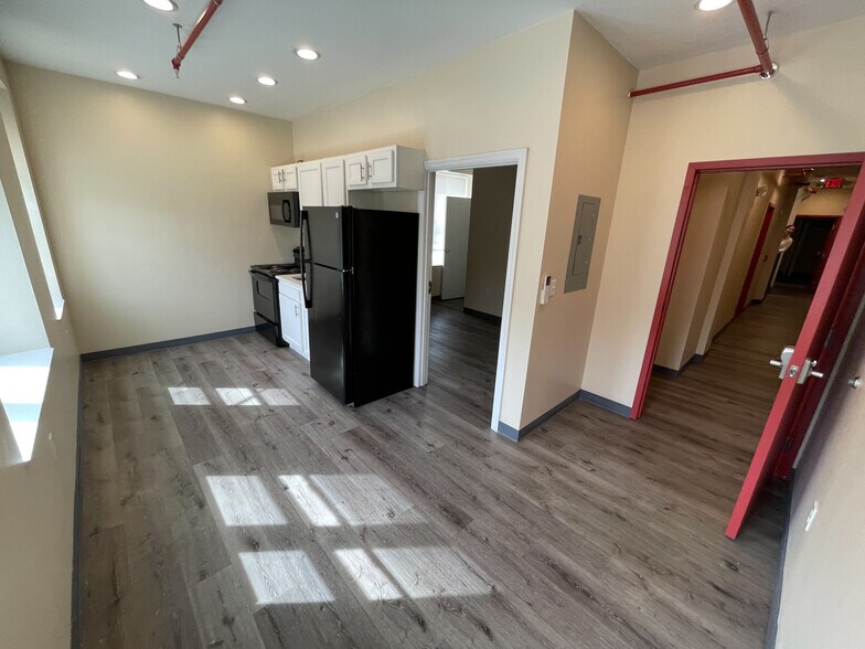 More Photos Of 2145 Centre Ave, Pittsburgh Apartments For Sale
