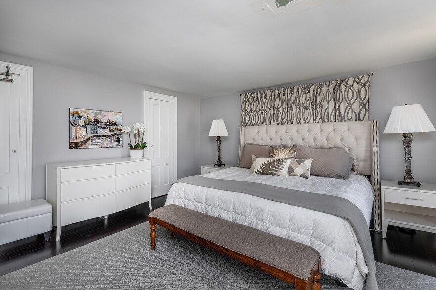 More Photos Of 259 Main St S, Woodbury Apartments For Lease