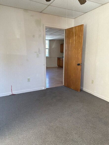 More Photos Of ,  Unknown For Sale