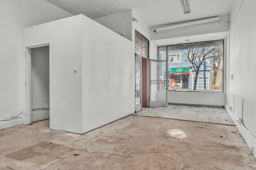 More Photos Of 25-29 Leland Ave, San Francisco Storefront For Sale