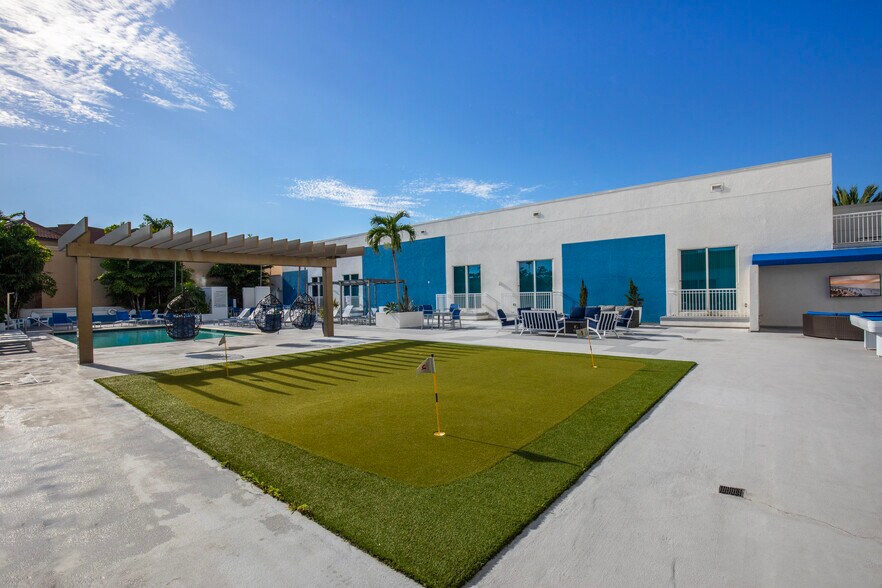 More Photos Of 1100 Cleveland St, Clearwater Apartments For Sale