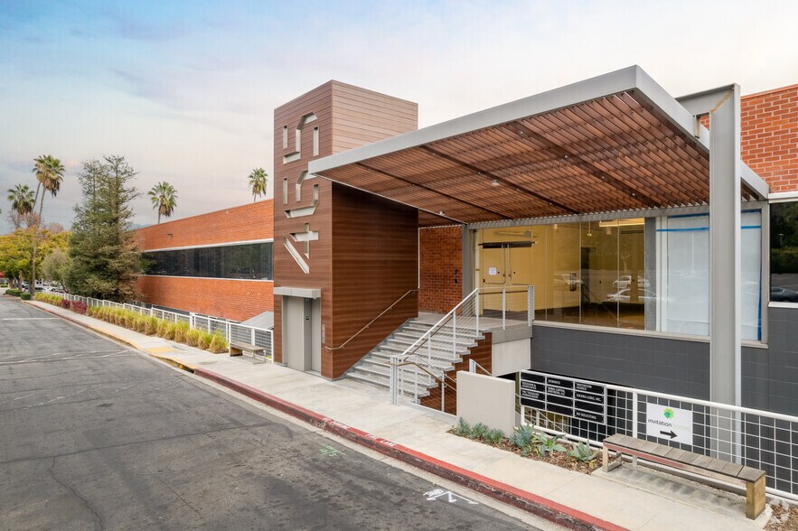 Primary Photo Of 465 N Halstead St, Pasadena Loft Creative Space For Lease