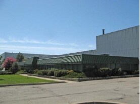 More Photos Of 1325 Aimco Blvd, Mississauga Manufacturing For Lease