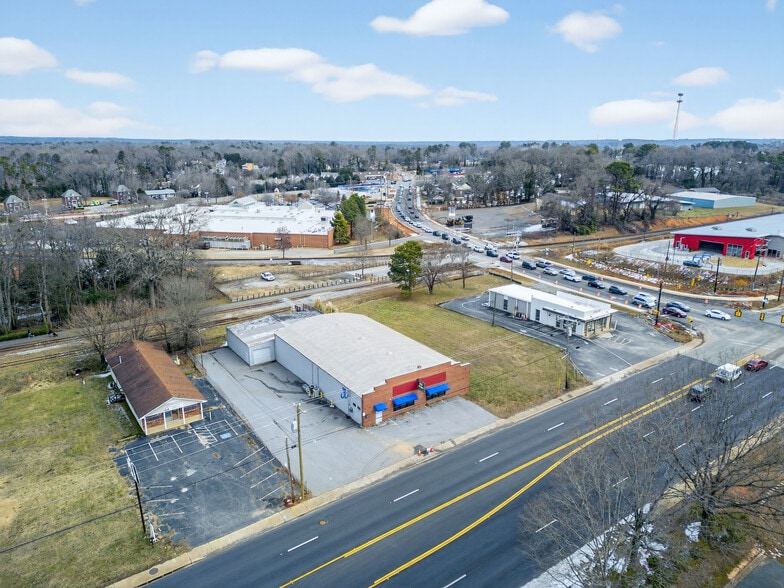 More Photos Of 1321 Union St, Spartanburg Freestanding For Lease