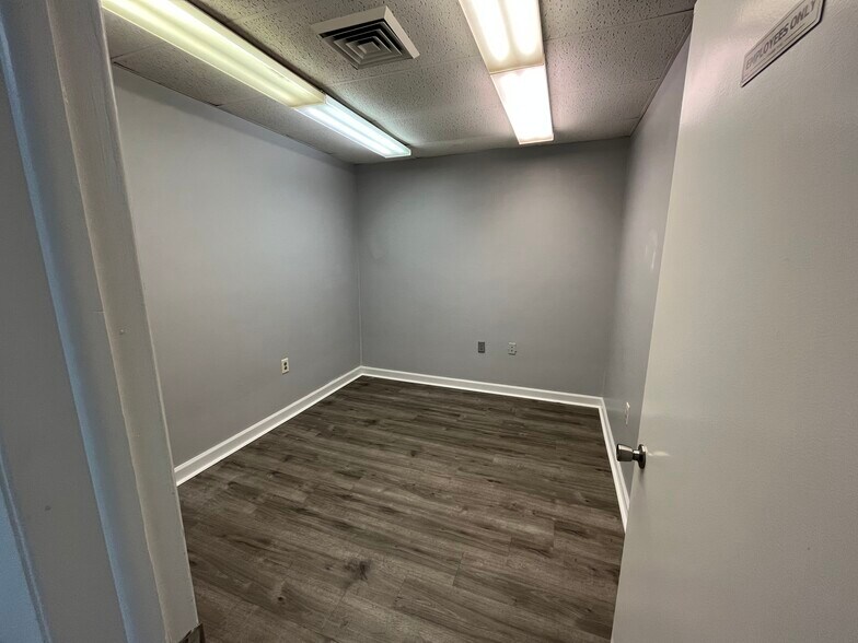 More Photos Of 603 J Clyde Morris Blvd, Newport News Medical For Lease