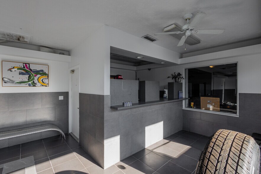 More Photos Of , Sarasota Unknown For Sale