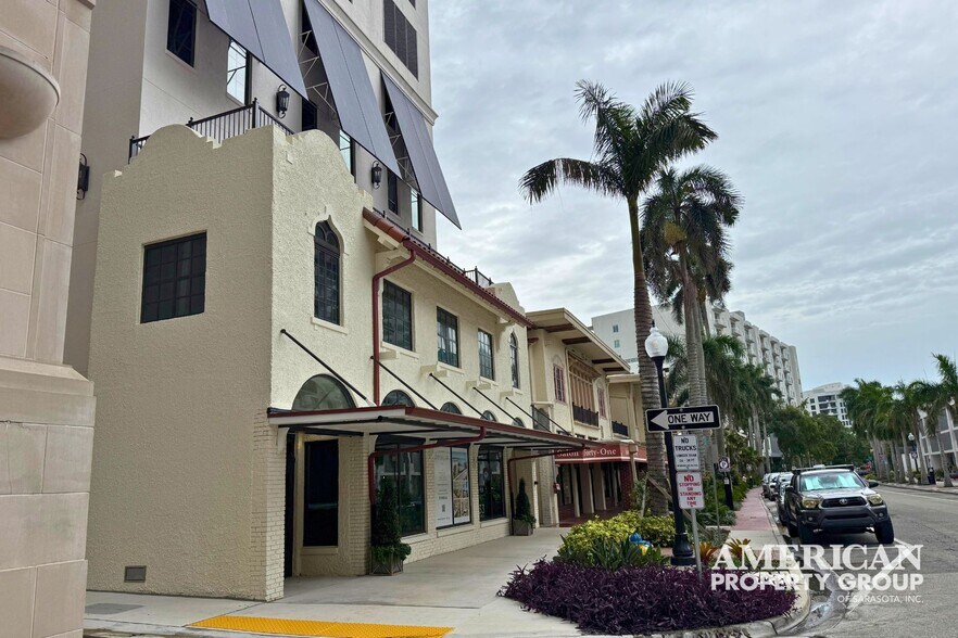 More Photos Of 33 S Palm Ave, Sarasota Apartments For Sale