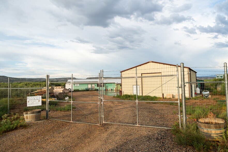 More Photos Of 4626 Old Highway 279, Camp Verde Warehouse For Sale