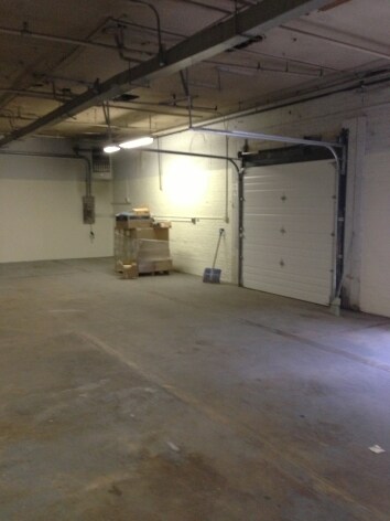 More Photos Of 86 Lackawanna Ave, Woodland Park Warehouse For Lease