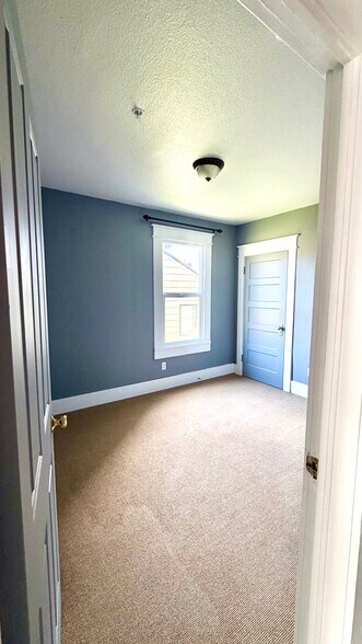 More Photos Of 1543 Exchange St, Astoria Multifamily For Sale