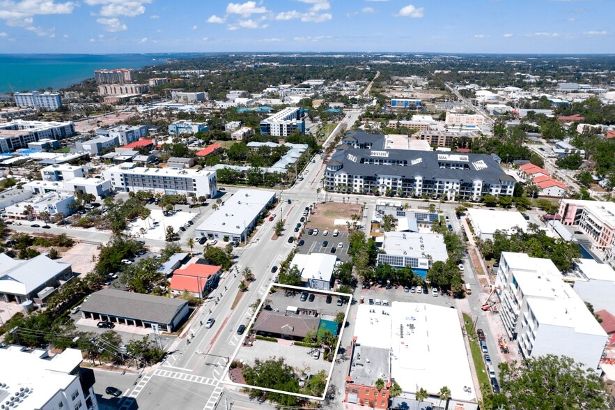 More Photos Of 1503 4th St, Sarasota Restaurant For Lease