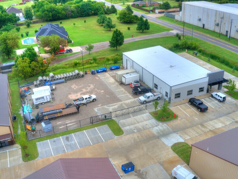 More Photos Of 8890 S Sunnylane Rd, Oklahoma City Flex For Sale