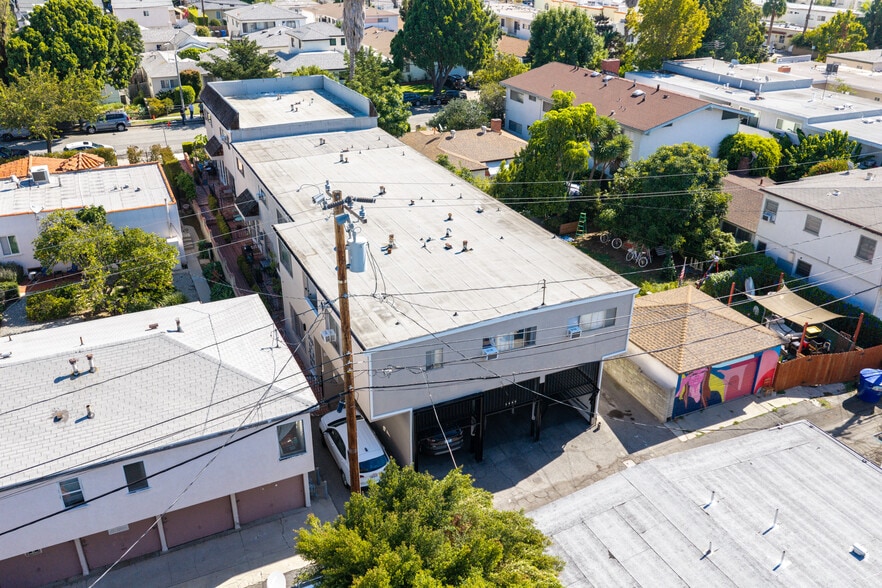 More Photos Of 1434 Berkeley St, Santa Monica Apartments For Sale
