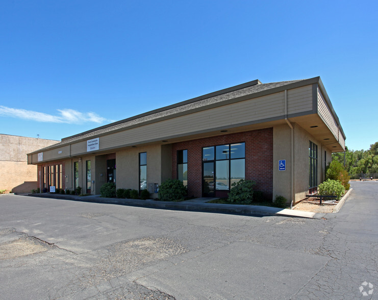 Primary Photo Of 2860 W Covell Blvd, Davis Medical For Lease