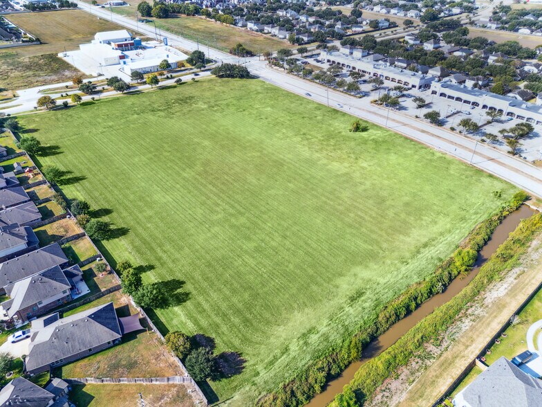 More Photos Of BF Terry Blvd & Town Center Blvd, Rosenberg Land For Sale