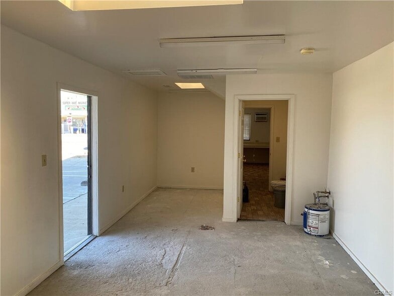 More Photos Of 9215 E Highway 140, Planada General Retail For Sale