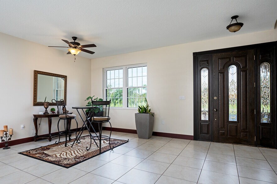 More Photos Of 3211 Lakeshore Blvd, Saint Cloud Specialty For Sale