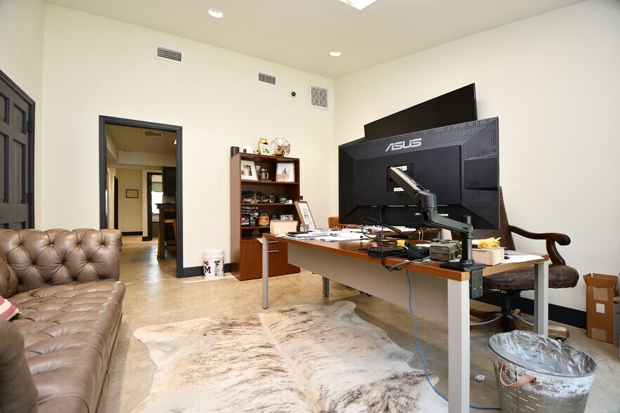 More Photos Of 34507 FM 1093, Simonton Land For Lease