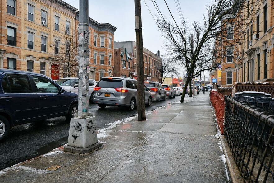 More Photos Of 1679 Gates Ave, Ridgewood Apartments For Sale