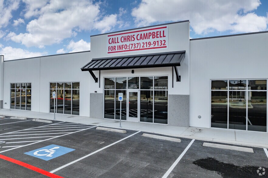 More Photos Of Old FM Hwy 471 & Sawmill Grade, San Antonio Unknown For Lease