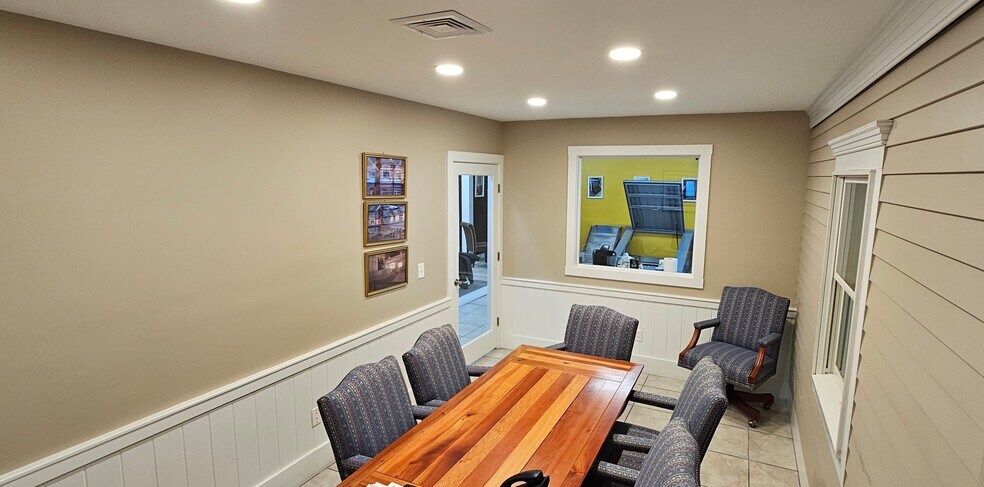 More Photos Of 3095 Cranberry Hwy, East Wareham Freestanding For Sale
